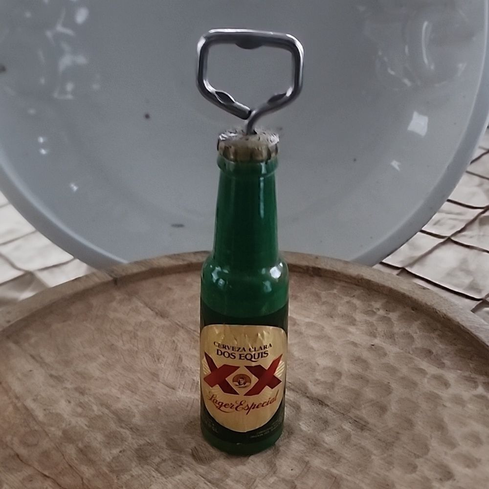 Vintage Wooden Cerveza Clara Dos Equis XX Lager Special Bottle Opener